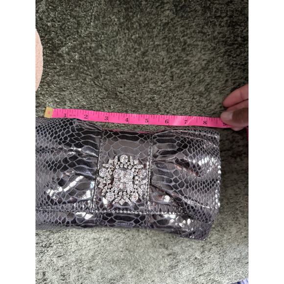 3 for $9 IMAN Global Chic Bag Women Bow Clutch Evening Purse - Picture 8 of 9